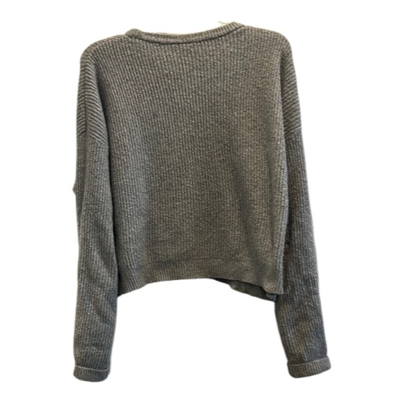 Abound Gray crop Women's Sweater- size medium - Picture 3 of 3